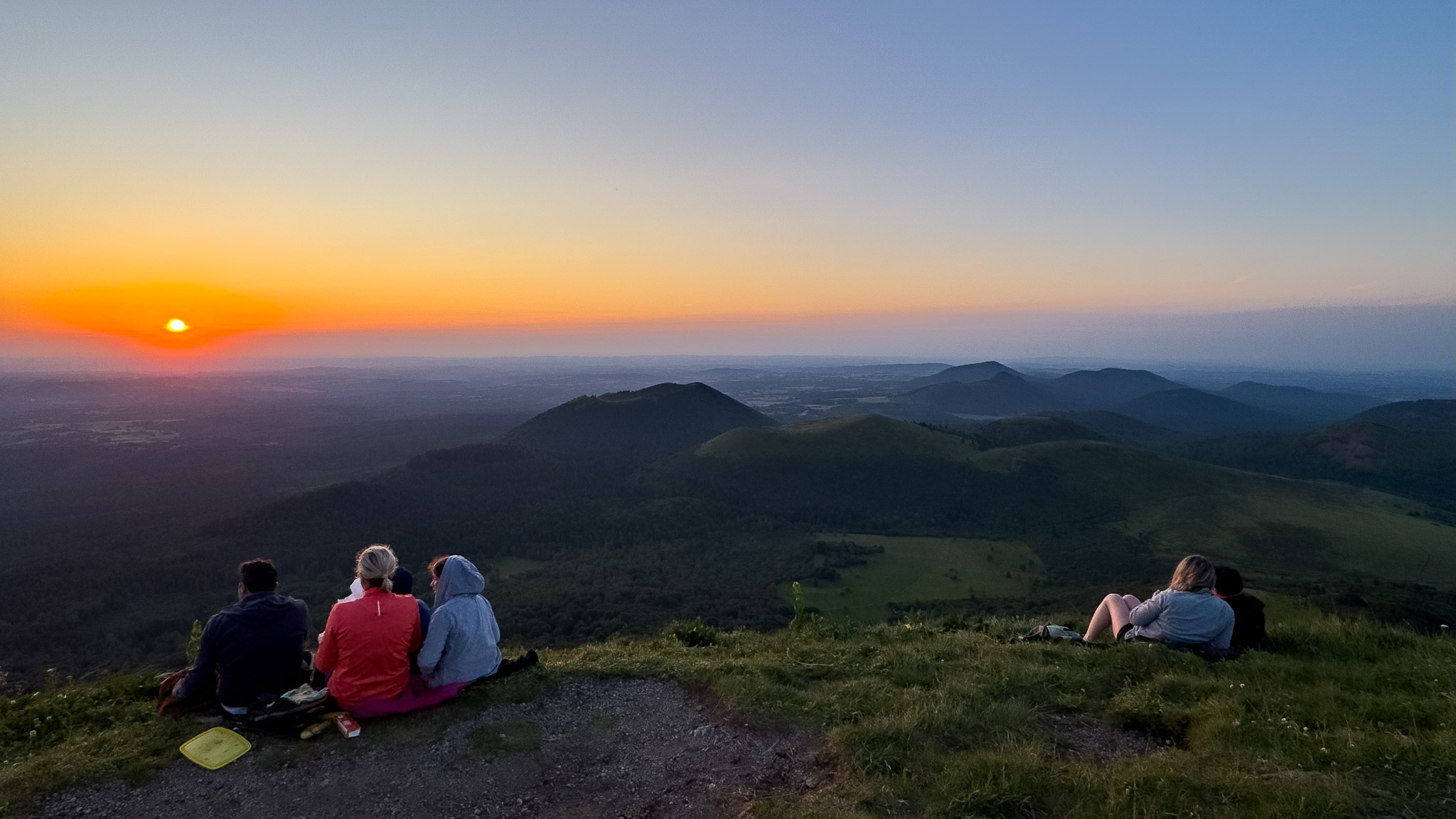 Puy de Dôme Night Tours, Sunset Show