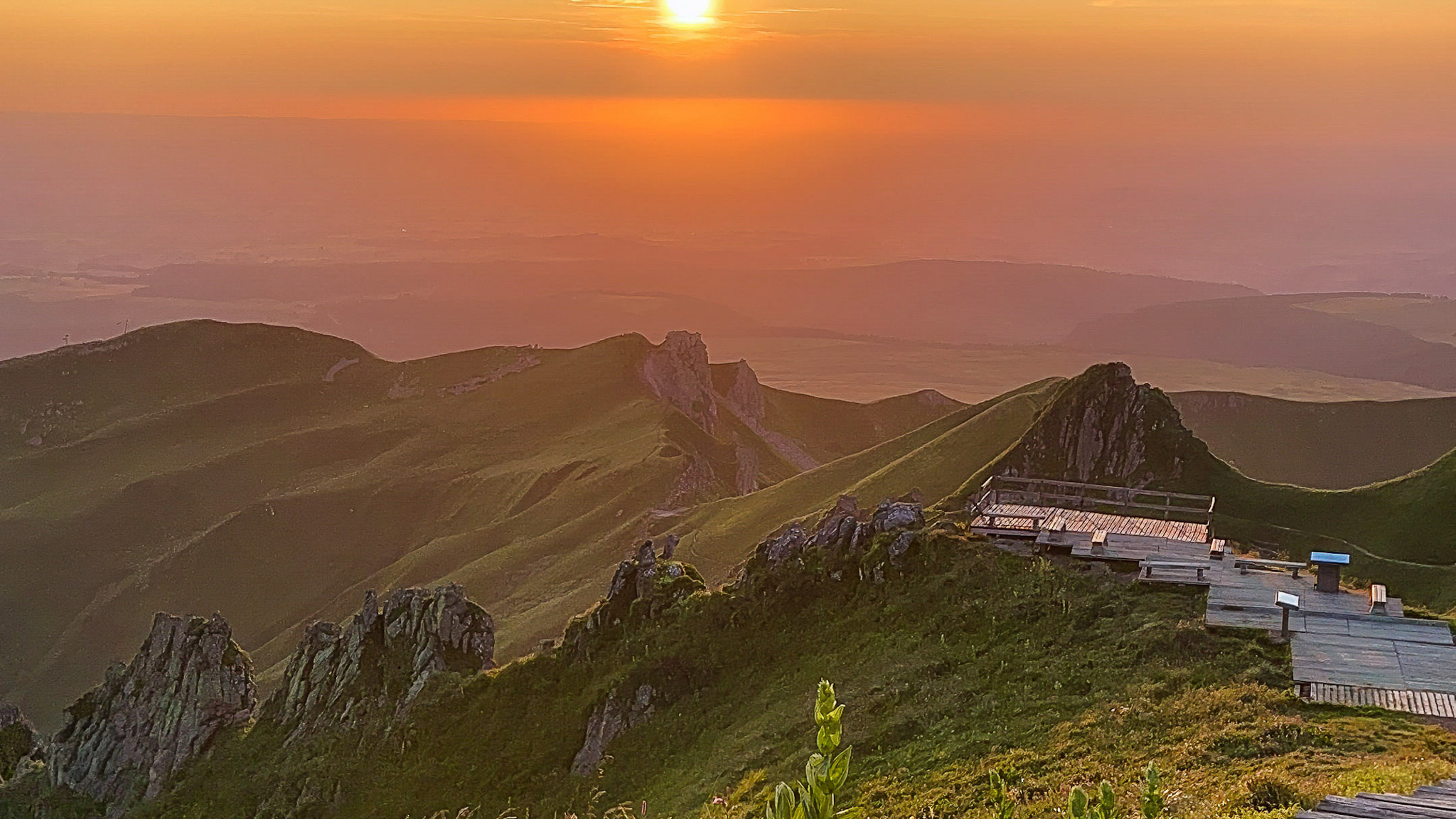 Summit of Puy de Sancy, sunset