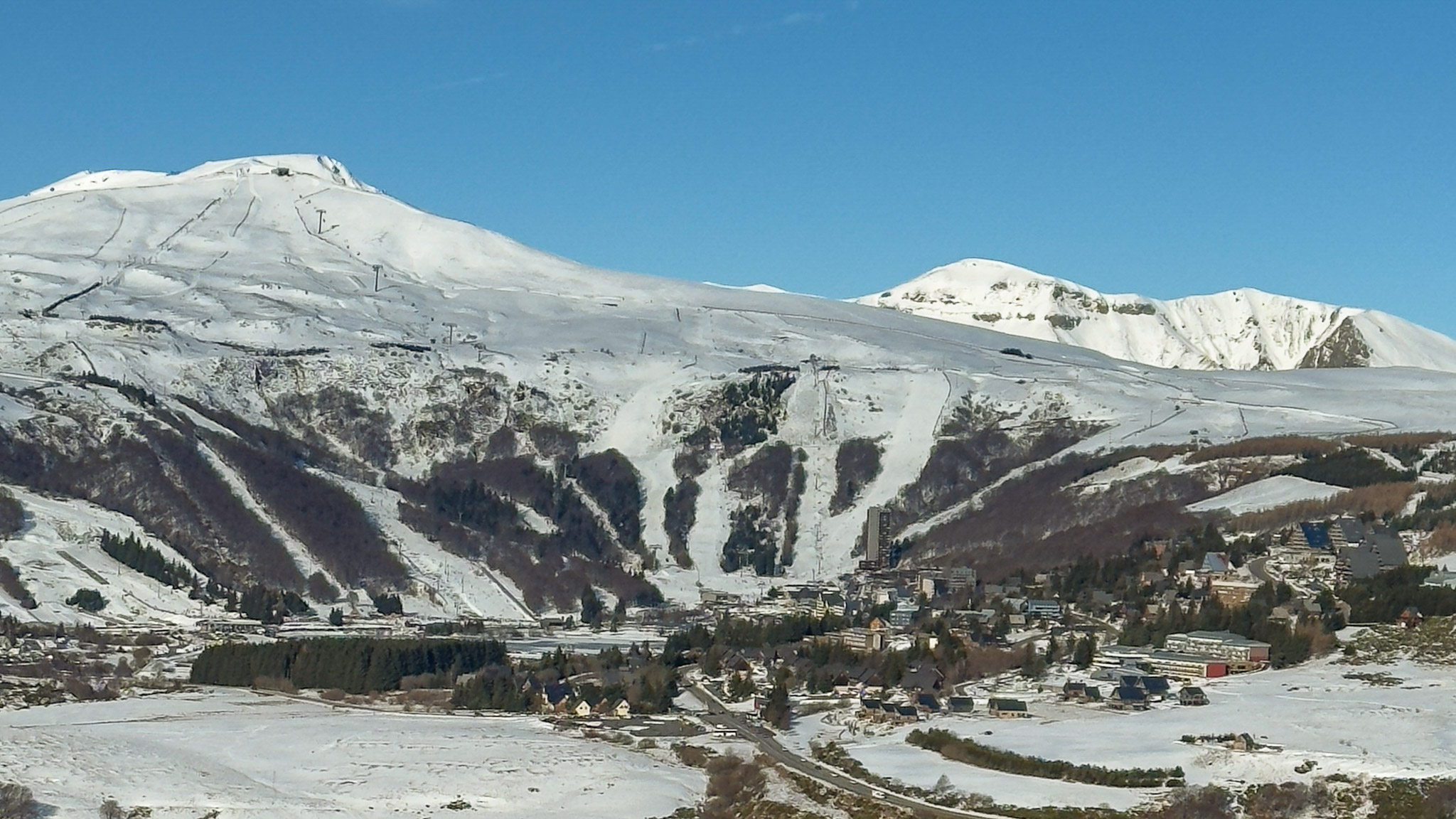 Super Besse by the Puy de Montchal