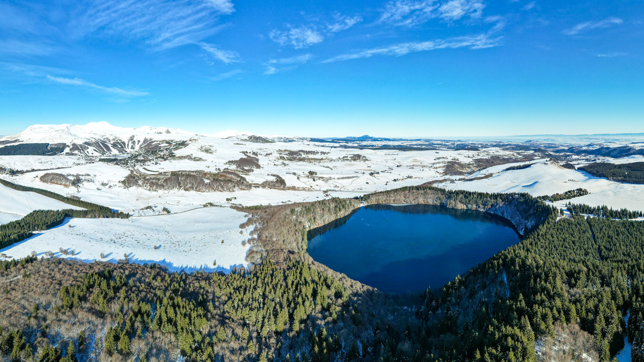 From Super Besse to Besse et Saint Anastaise