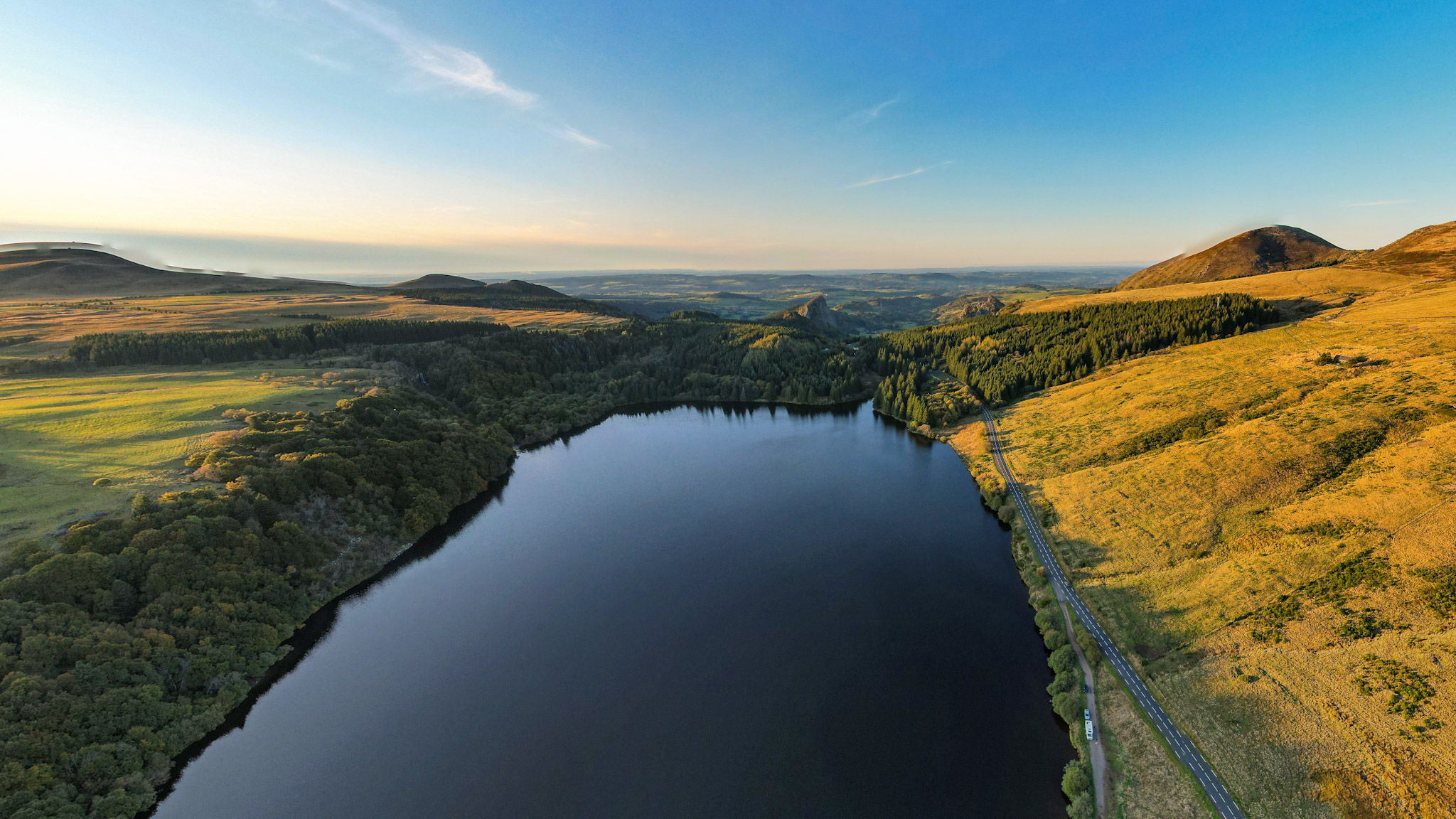 Lac de Guery in Mont Dore