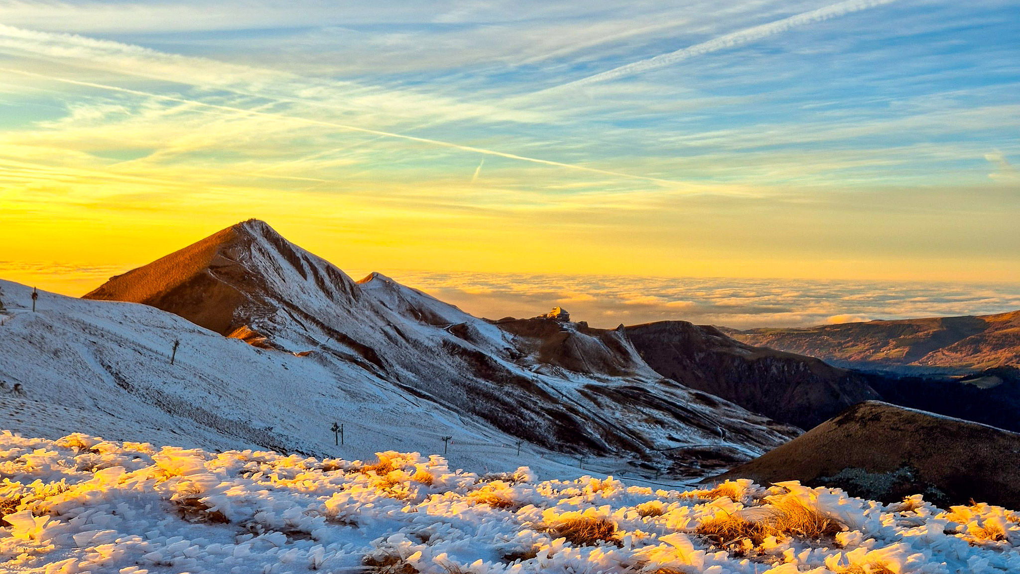 Sea of ​​Clouds at Puy de Sancy