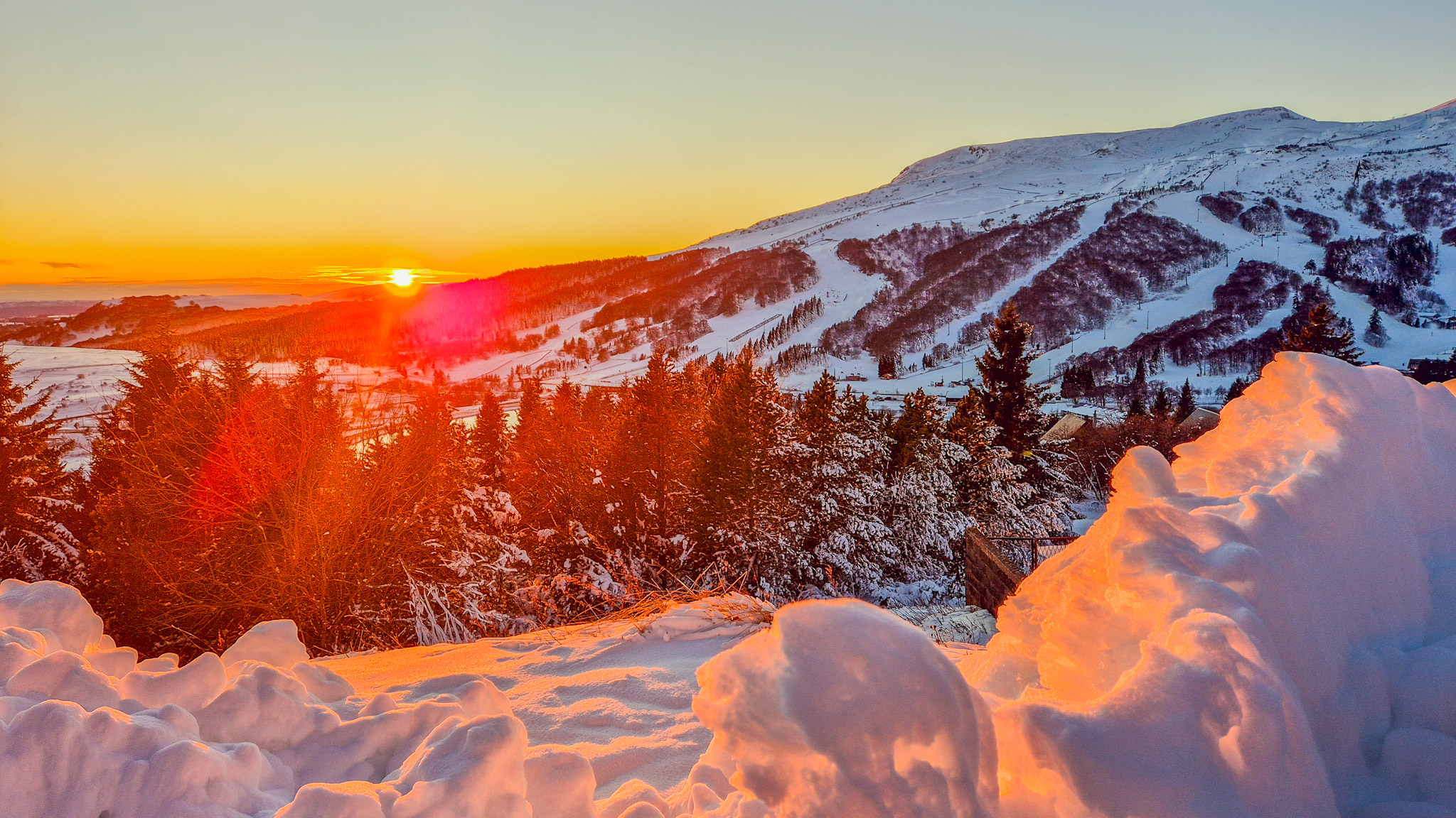 Magical Christmas in Super Besse