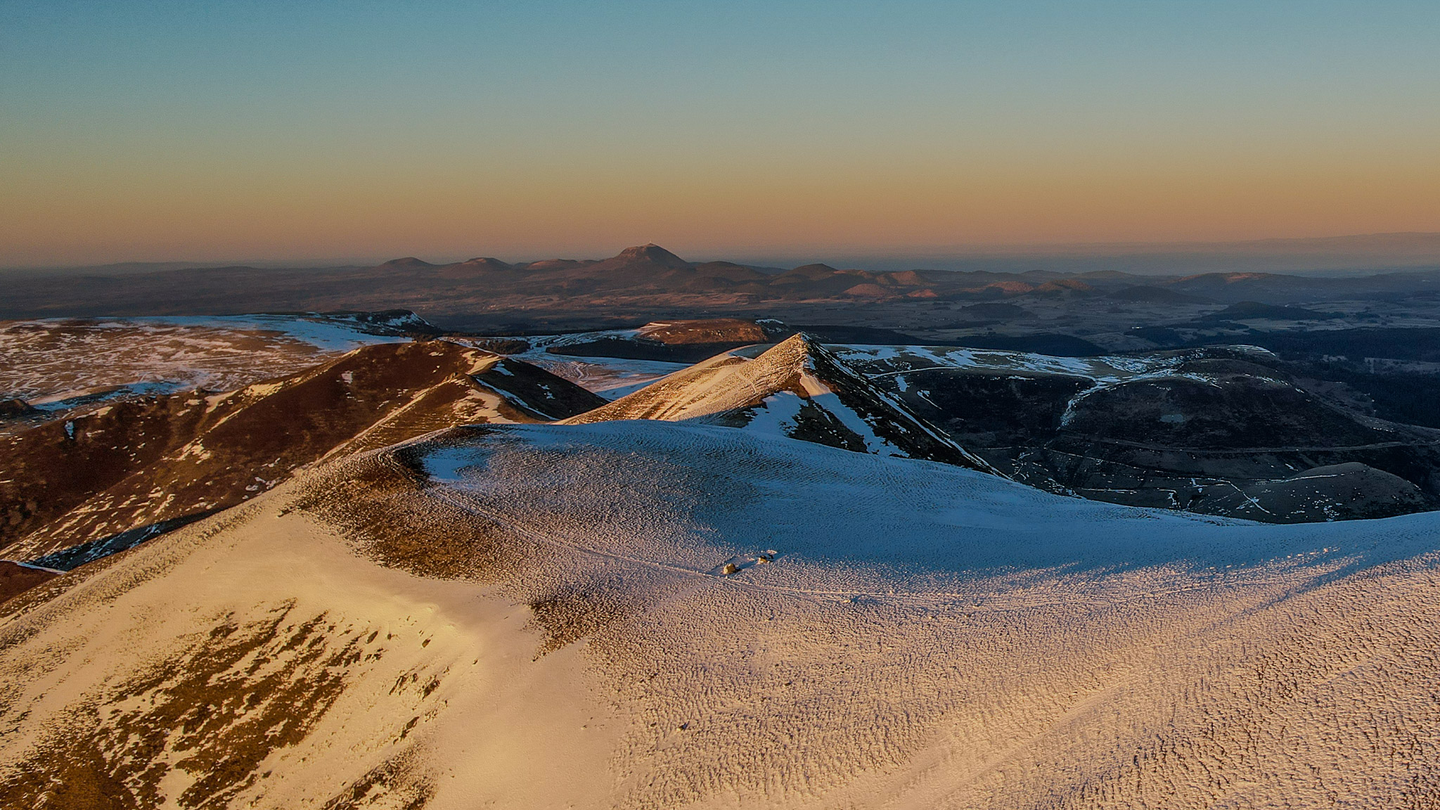 Chaîne des Puys and Puy de Dôme