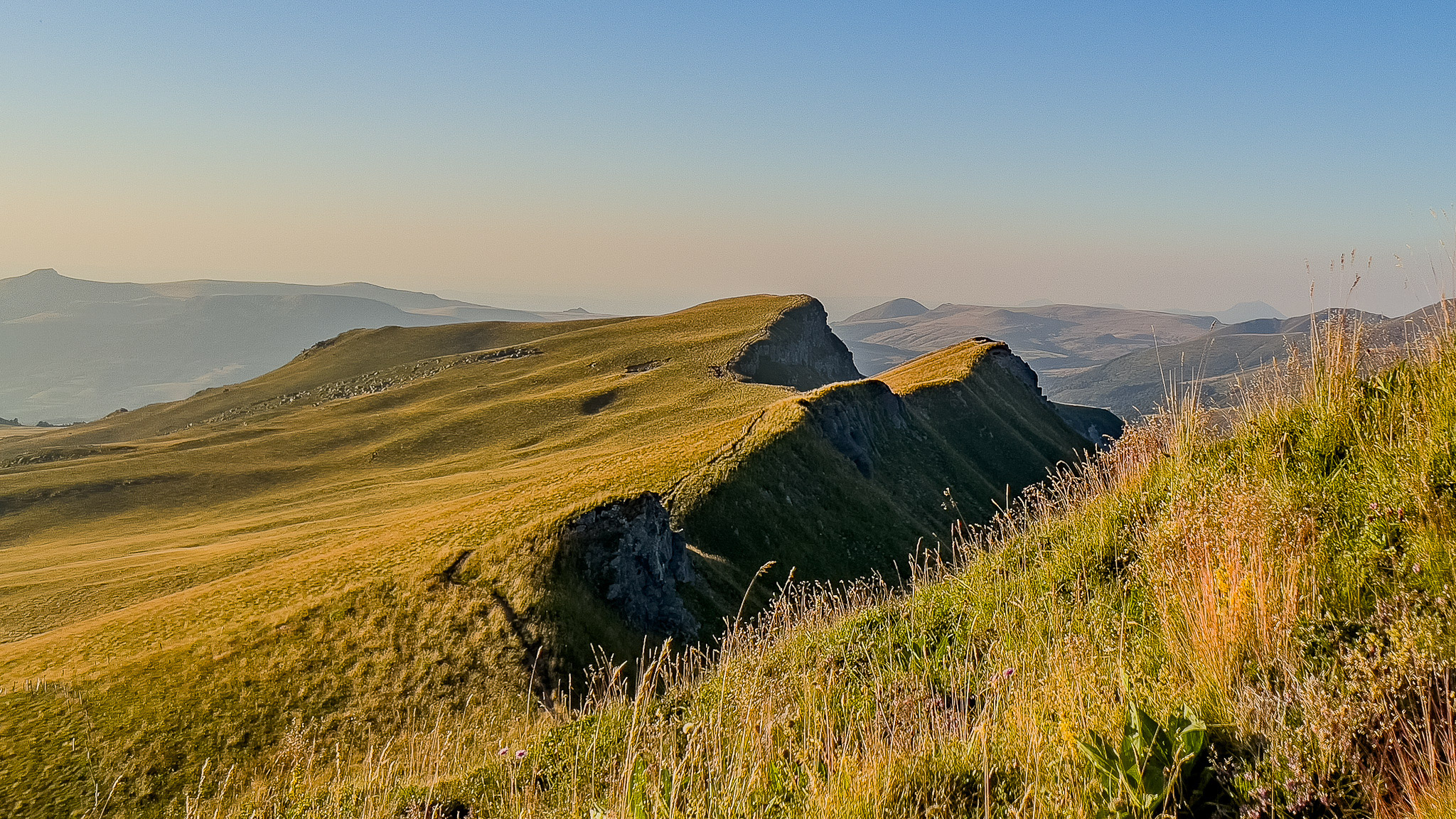 Summit of Puy de Cliergue on the Sancy ridge path